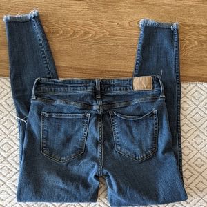 Abercrombie and Fitch raw hem jeggings